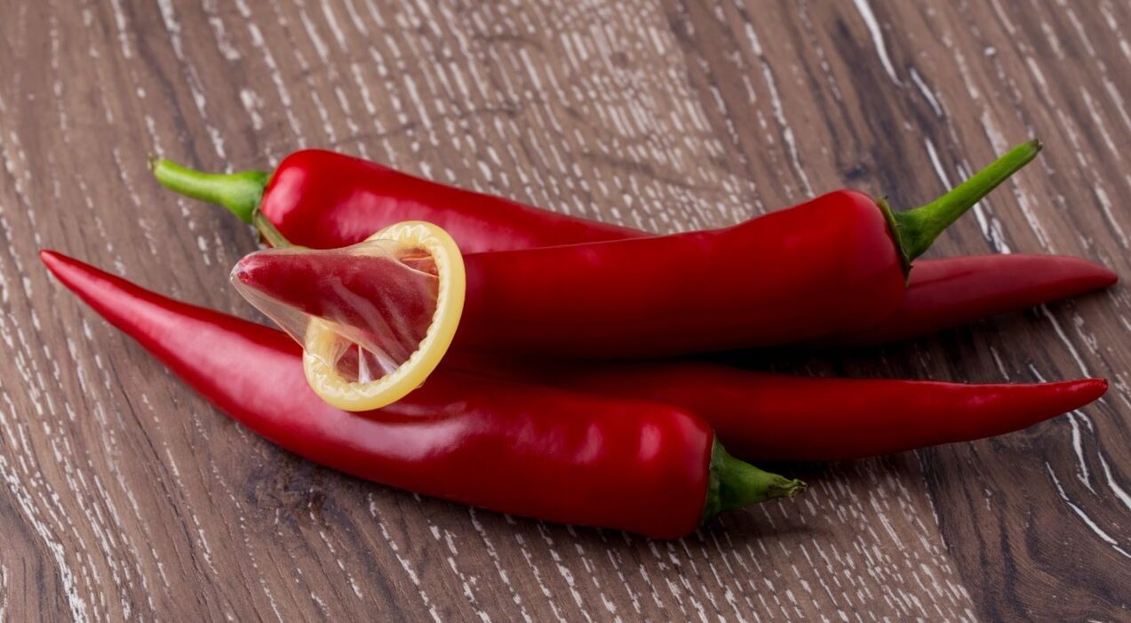 Chilli increases testosterone levels in a man's body and improves potency
